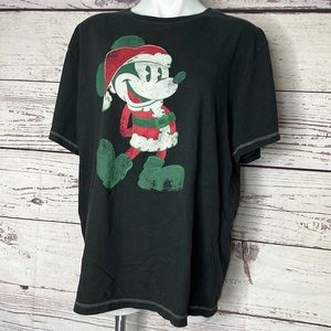 Disneyland parks Mickey Santa tee shirt